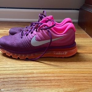 Women’s Nike AirMax